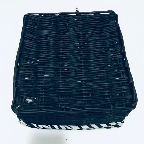 Large Square wicker basket - Picture 3 of 3